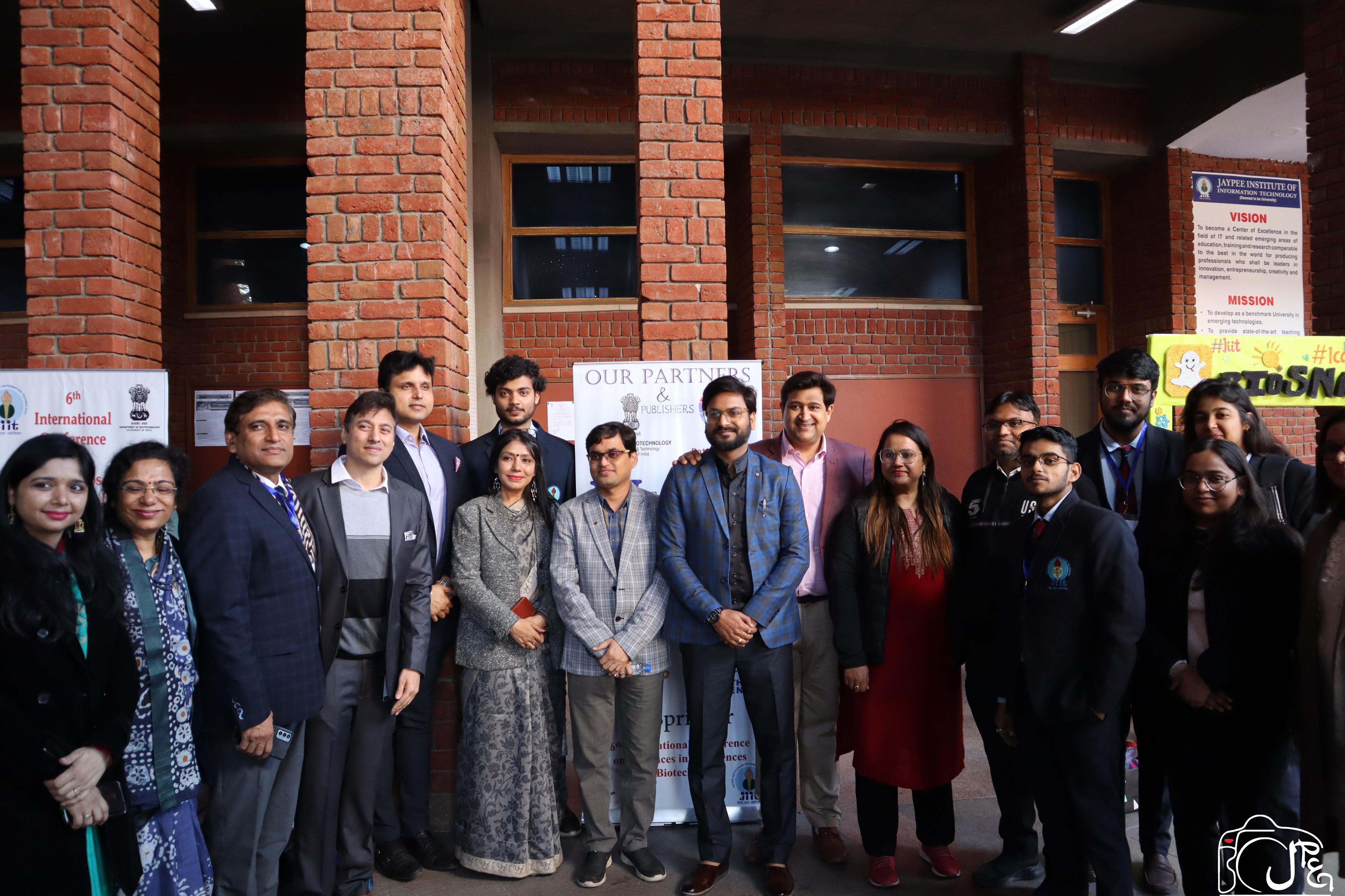Meet the Organizing Committee